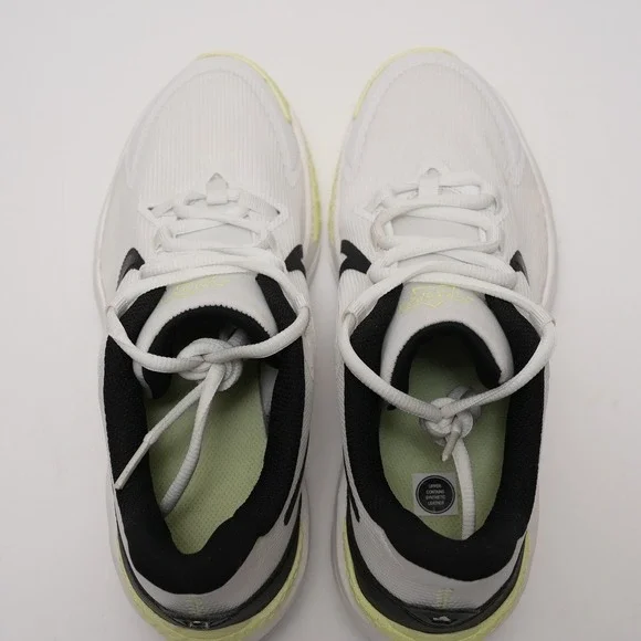 Nike  Running Shoes Boys Size 7 Youth EUR 40 Star Runner 4 White DX7615-102 - Picture 10 of 13